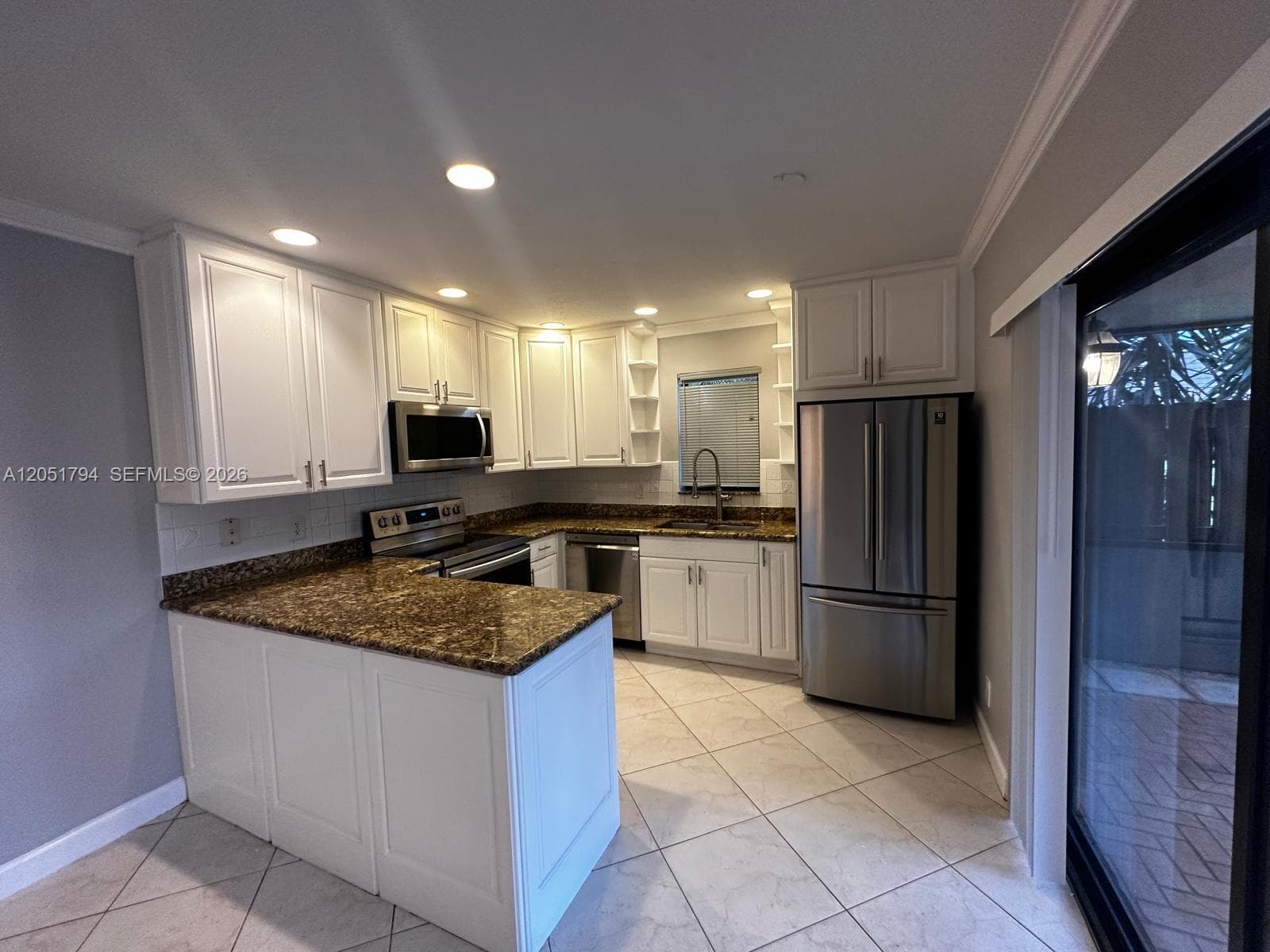 7671 W Courtyard Run W, Boca Raton FL 33433 photo 3