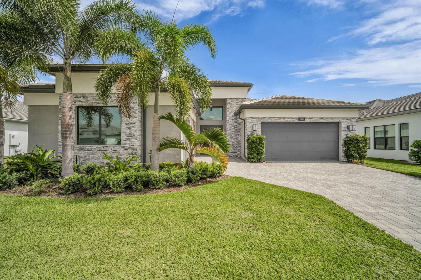 10925 Glen Orchard Lane, Boynton Beach FL 33473 photo 2