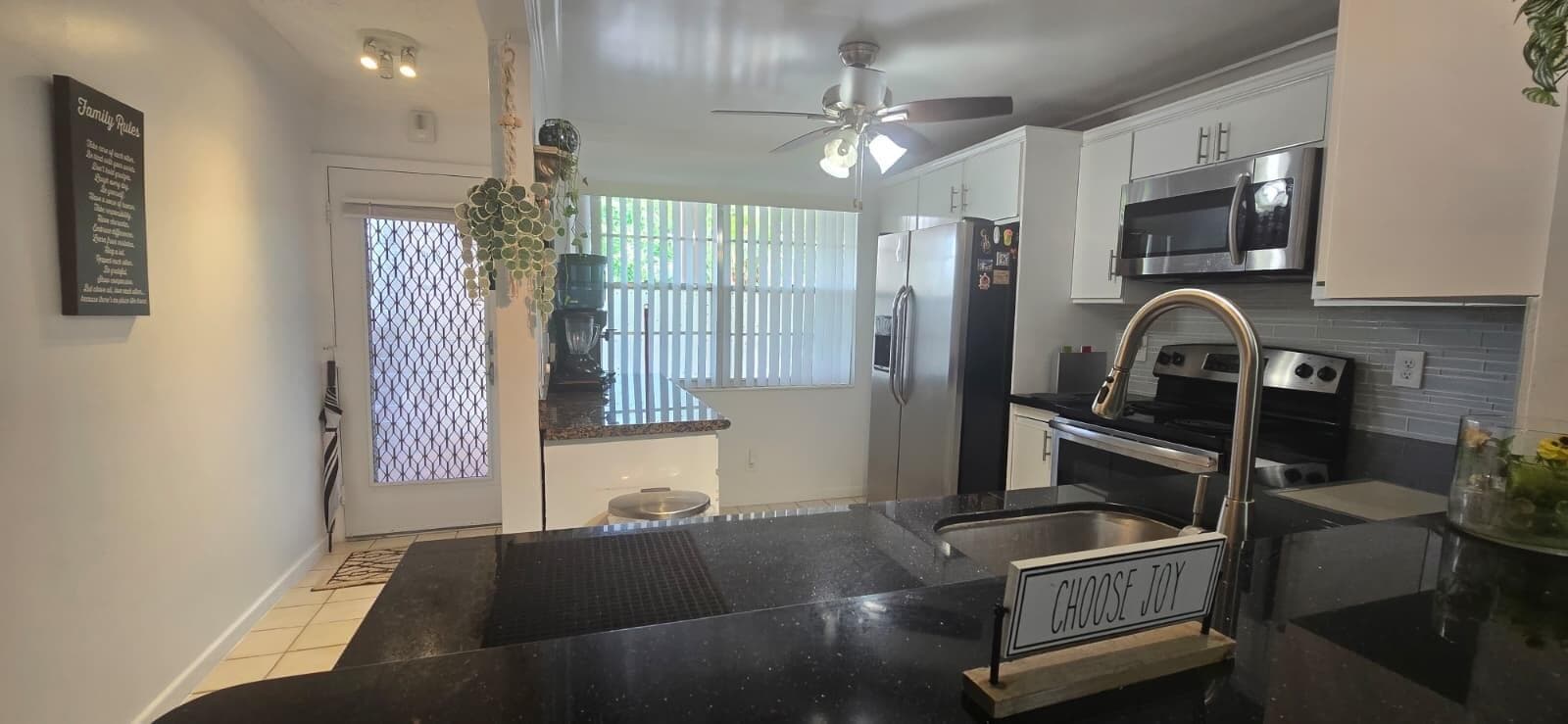 2002 Granada Drive # K3, Coconut Creek FL 33066 photo 2
