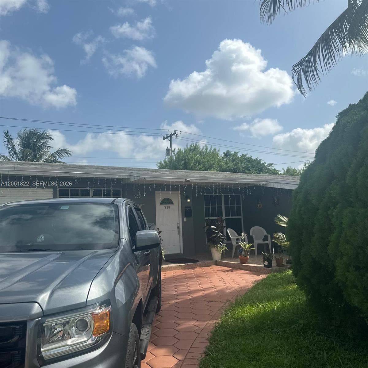 930 NW 180th Ter, Miami Gardens FL 33169 photo 5