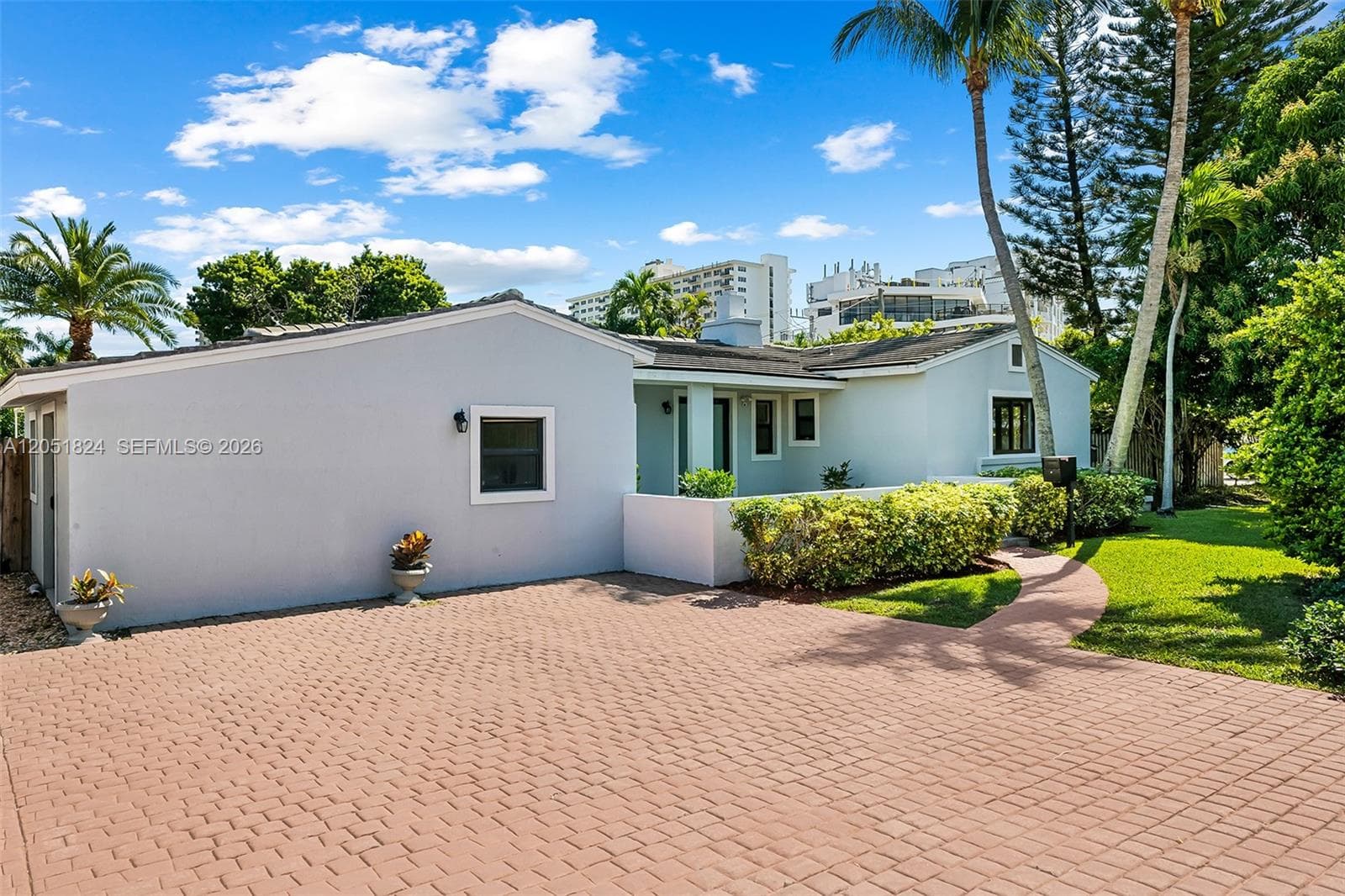 2301 E Las Olas Blvd, Fort Lauderdale FL 33301 photo 3