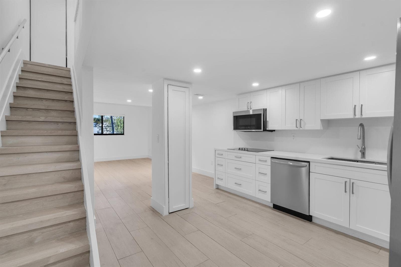 5750 Turin Street # 206, Coral Gables FL 33146 photo 5