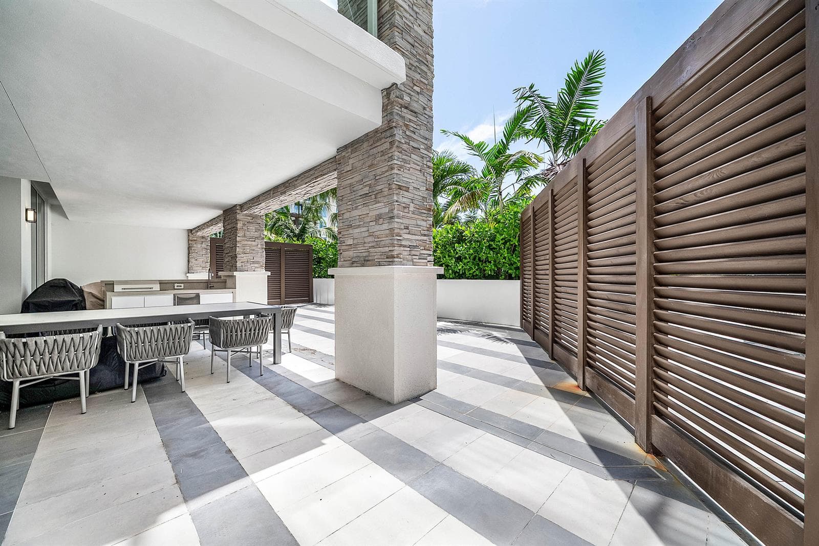 220 SE Mizner Boulevard # 205, Boca Raton FL 33432 photo 5