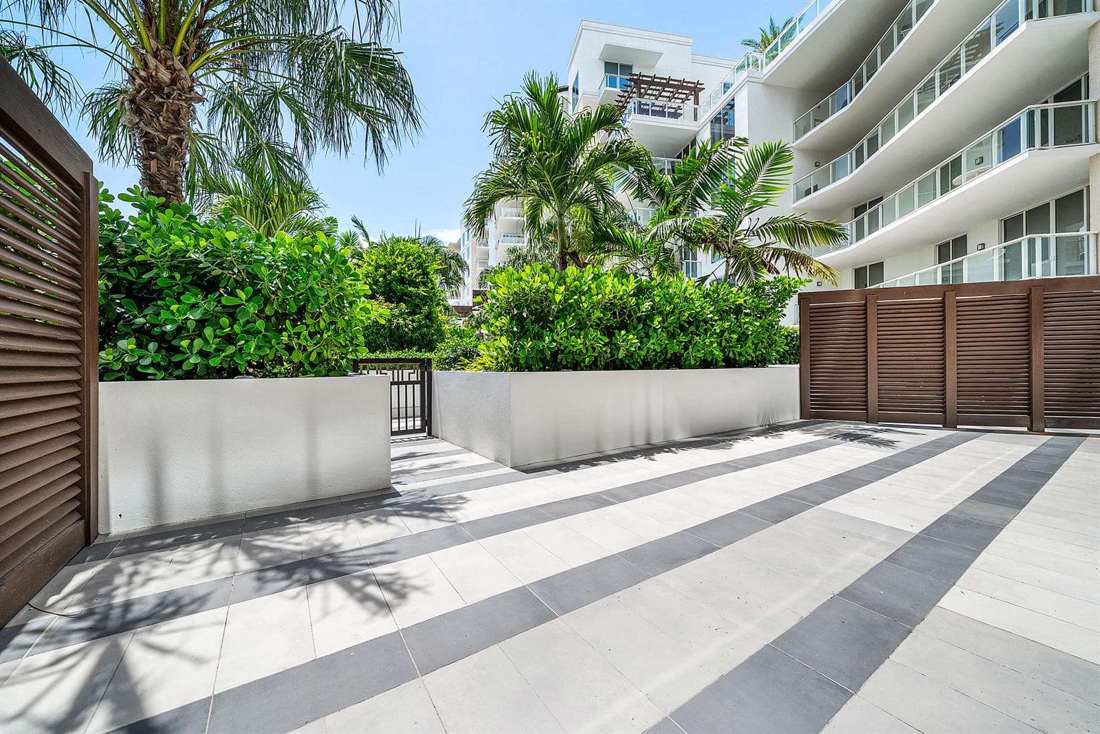 220 SE Mizner Boulevard # 205, Boca Raton FL 33432 photo 4