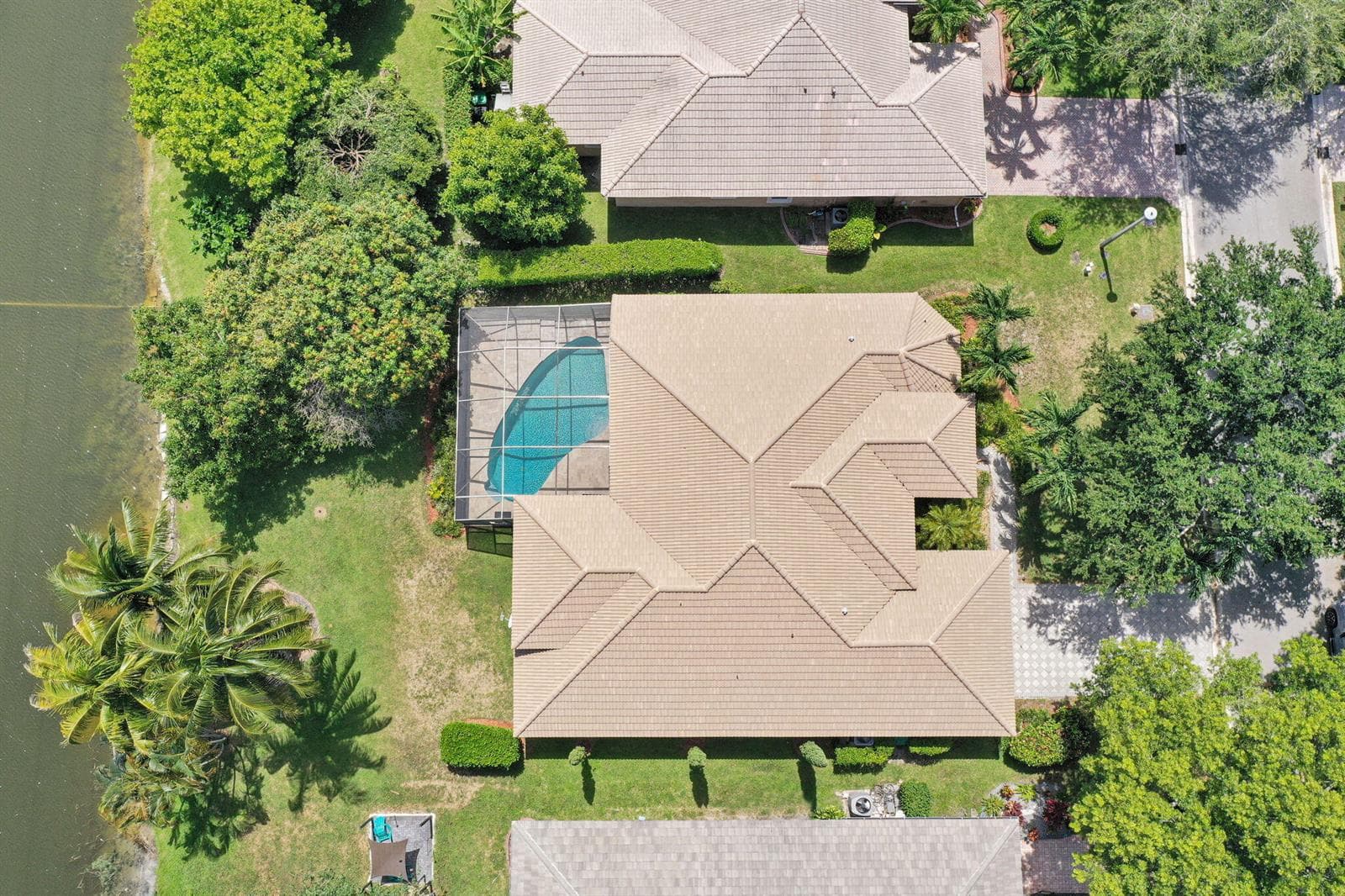 6420 NW 41st Street, Coral Springs FL 33067 photo 3