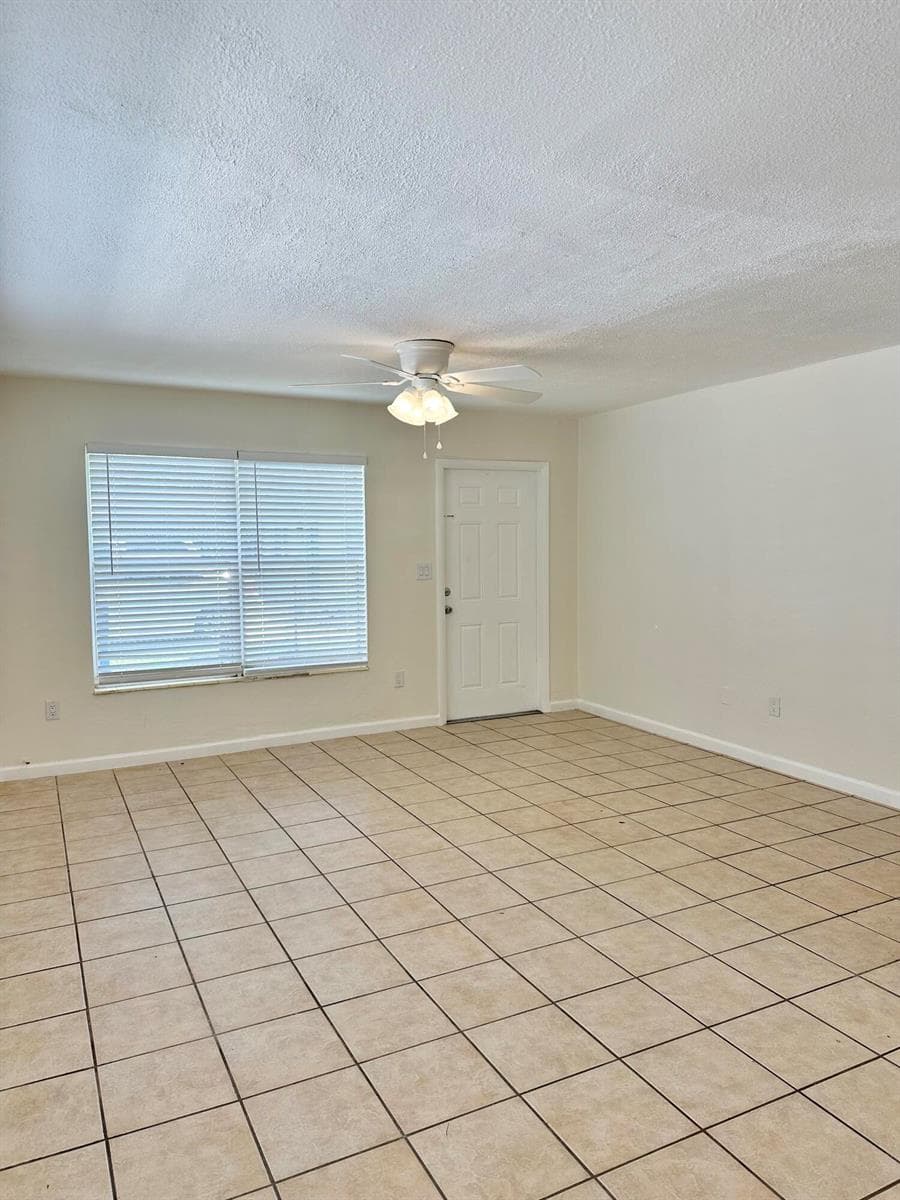 1409 NW 2nd Avenue, Fort Lauderdale FL 33311 photo 5