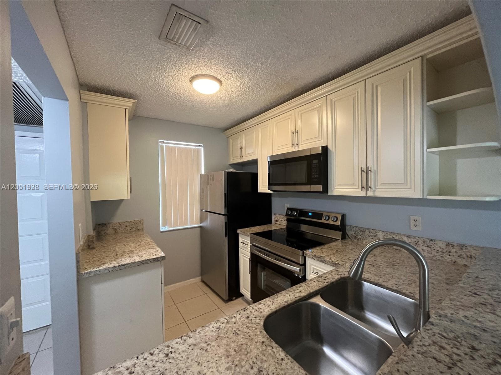 2740 FOREST HILLS BLVD # 202, Coral Springs FL 33065 photo 3