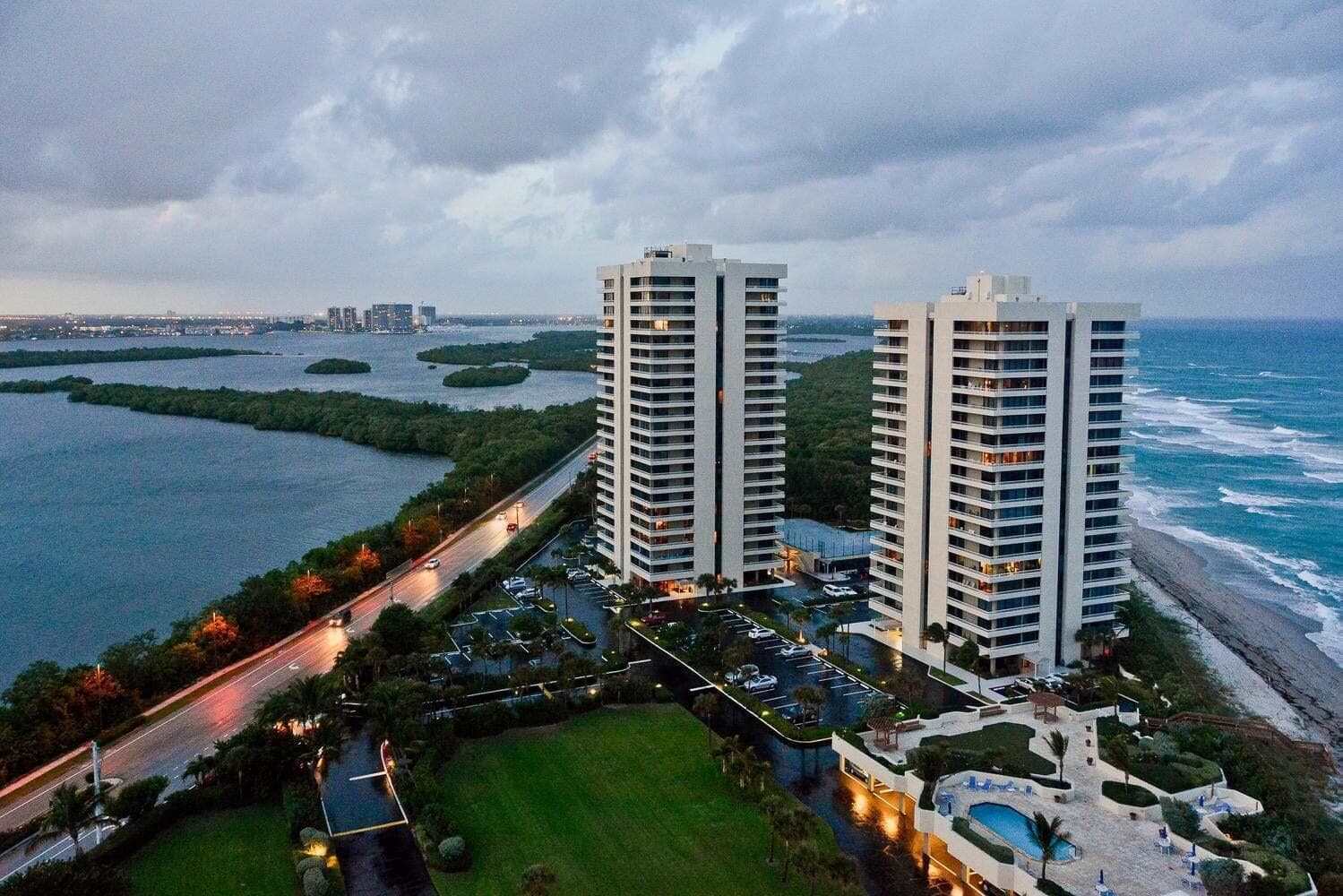 5540 N Ocean Drive # 8c, Riviera Beach FL 33404 photo 2