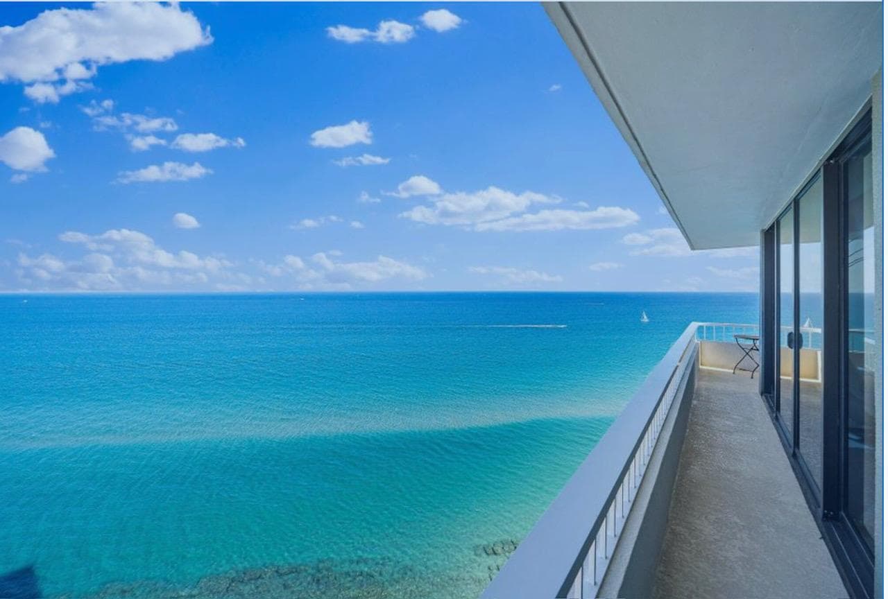 5540 N Ocean Drive # 8c, Riviera Beach FL 33404