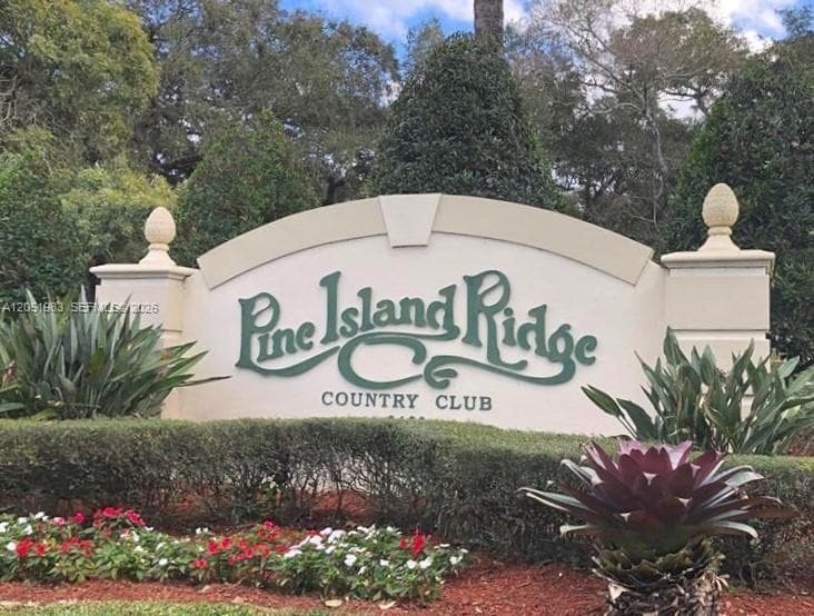 9461 Evergreen Pl # 303, Davie FL 33324