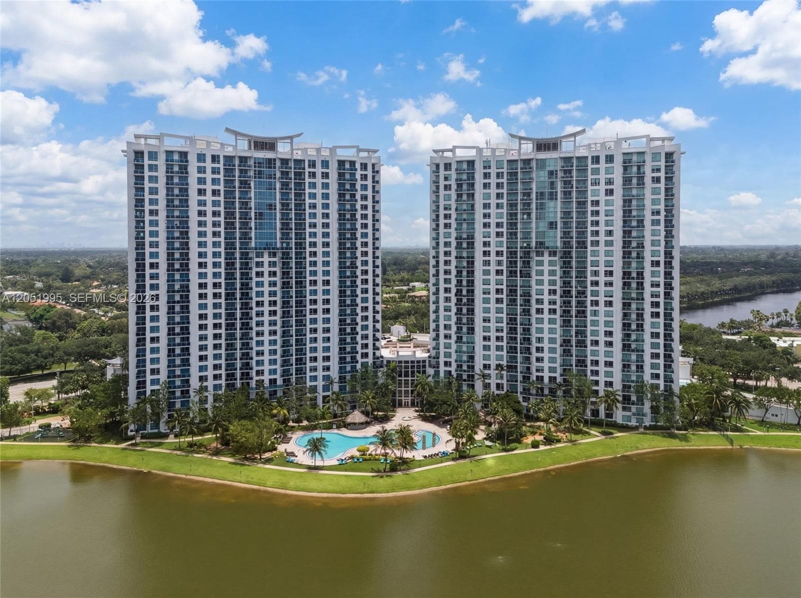 2681 N Flamingo Rd # 2205S, Sunrise FL 33323
