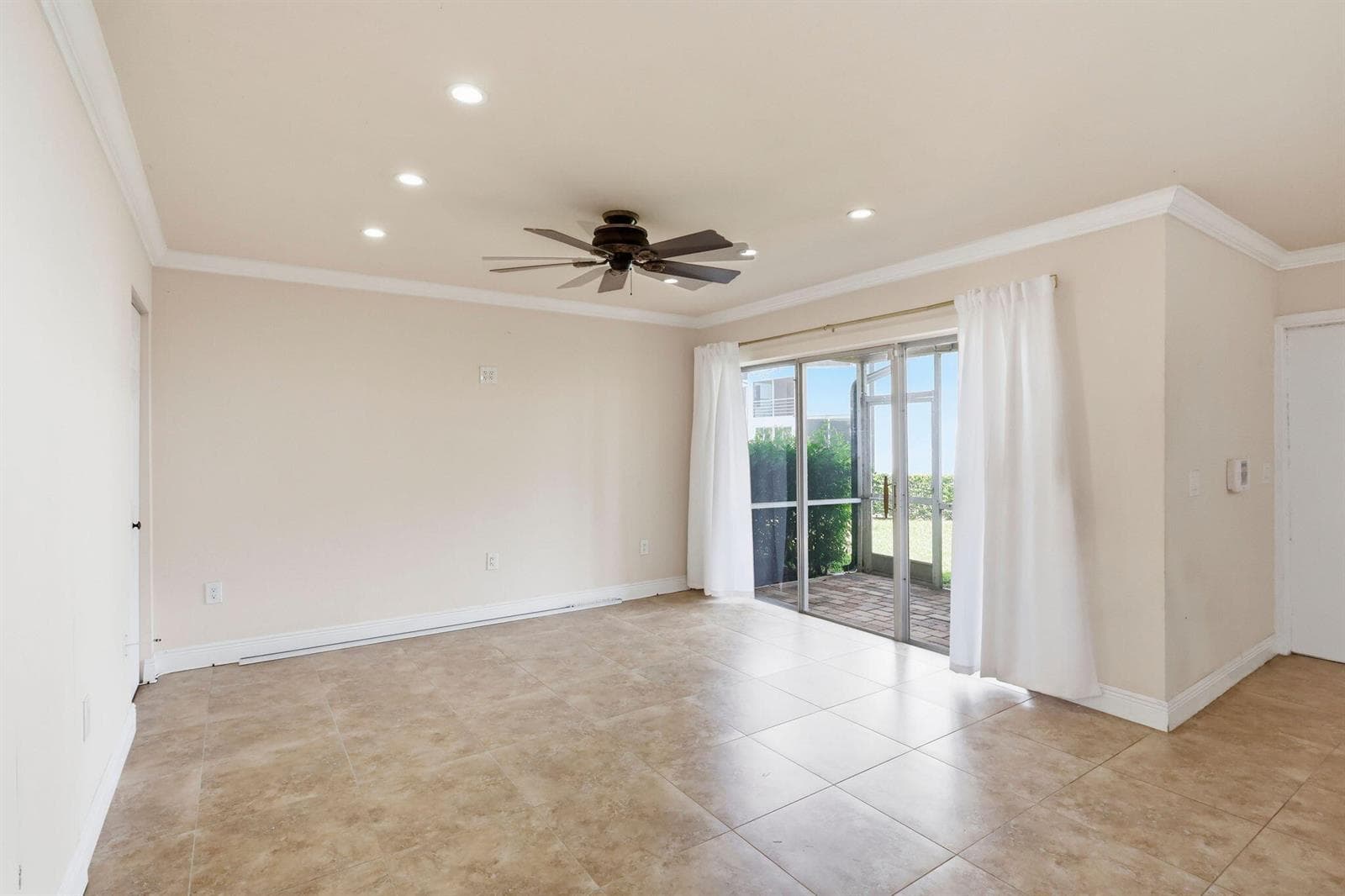 12370 Alternate A1a # M5, FL 33410 photo 4