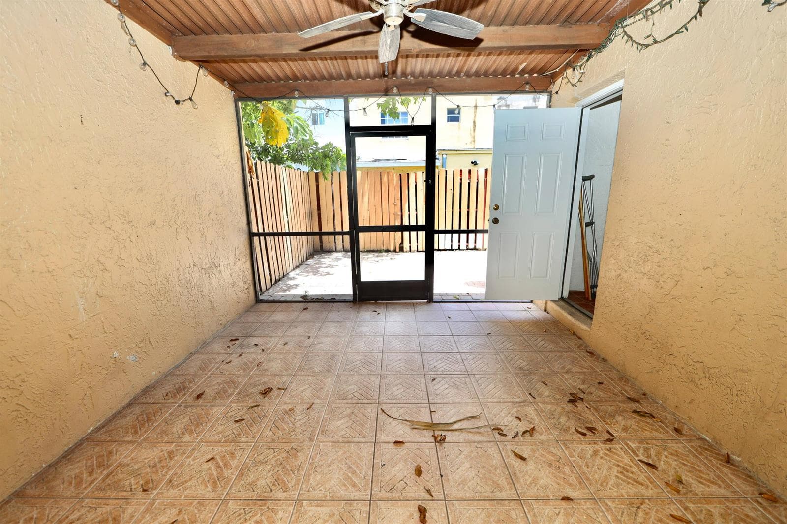 5953 NW 24th Court, Sunrise FL 33313 photo 5