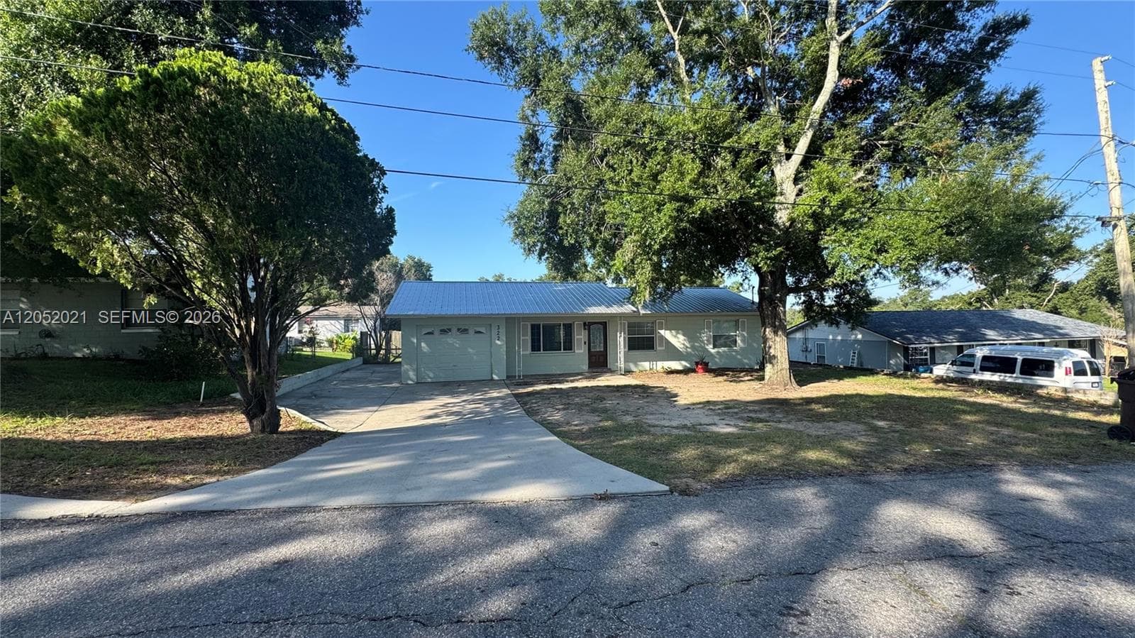 322 W sample ave, Other City - In The State Of Florida FL 33851 photo 2