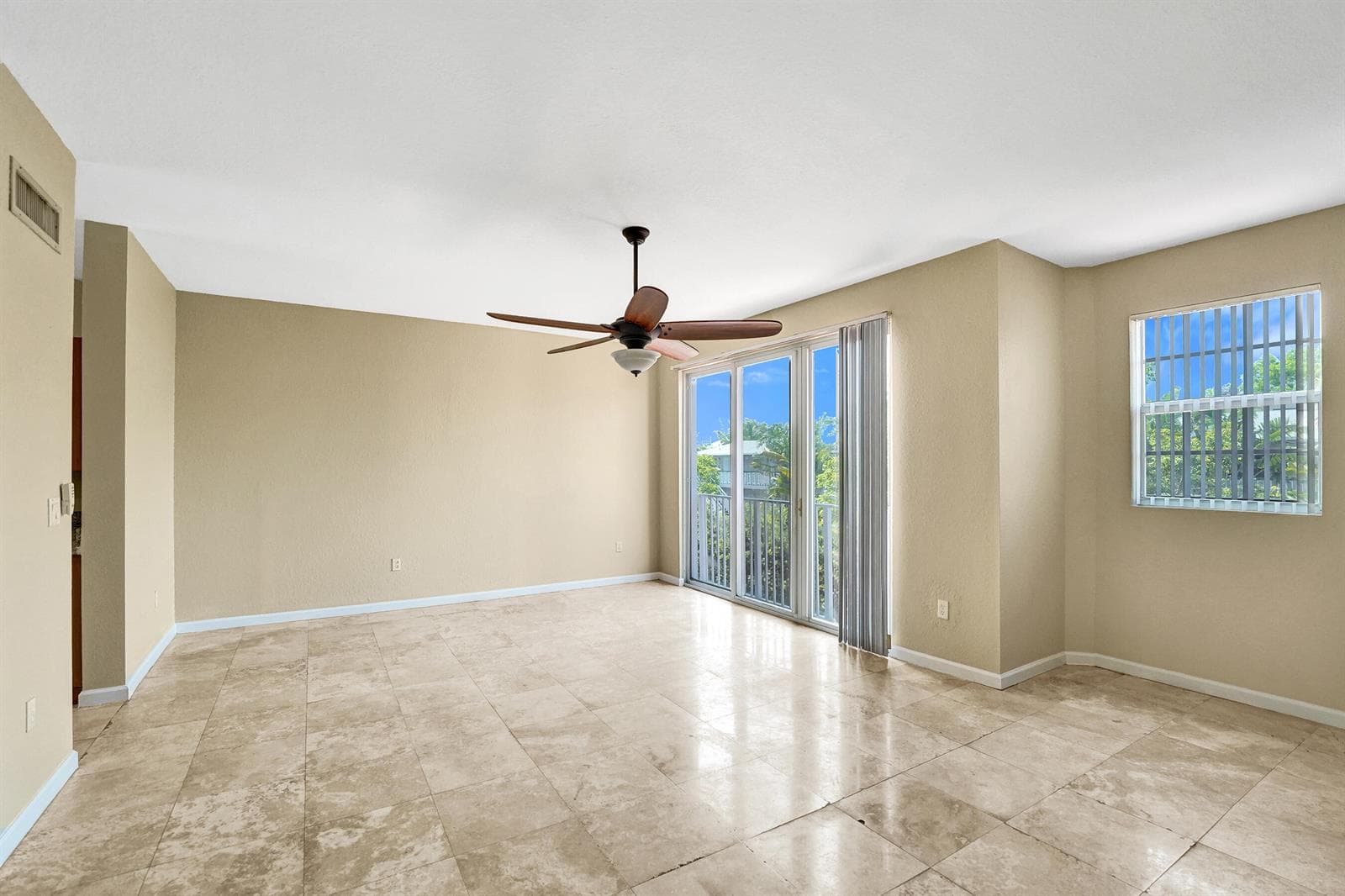 2725 NE 8th Avenue # 104, Wilton Manors FL 33334 photo 4