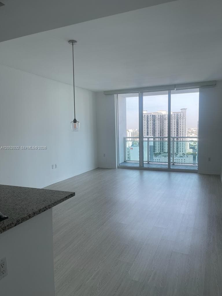 951 Brickell Ave # 2803, Miami FL 33131 photo 2