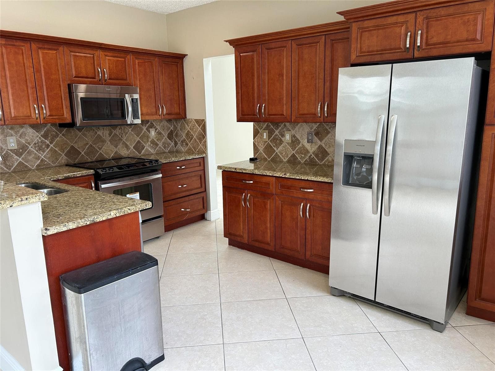 16404 NW 19th Street, Pembroke Pines FL 33028 photo 2