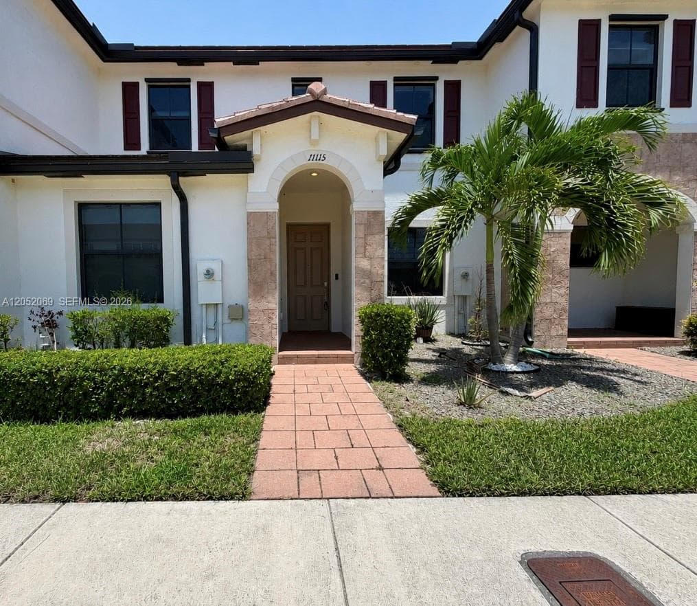 11115 W 32nd Ln, Hialeah FL 33018
