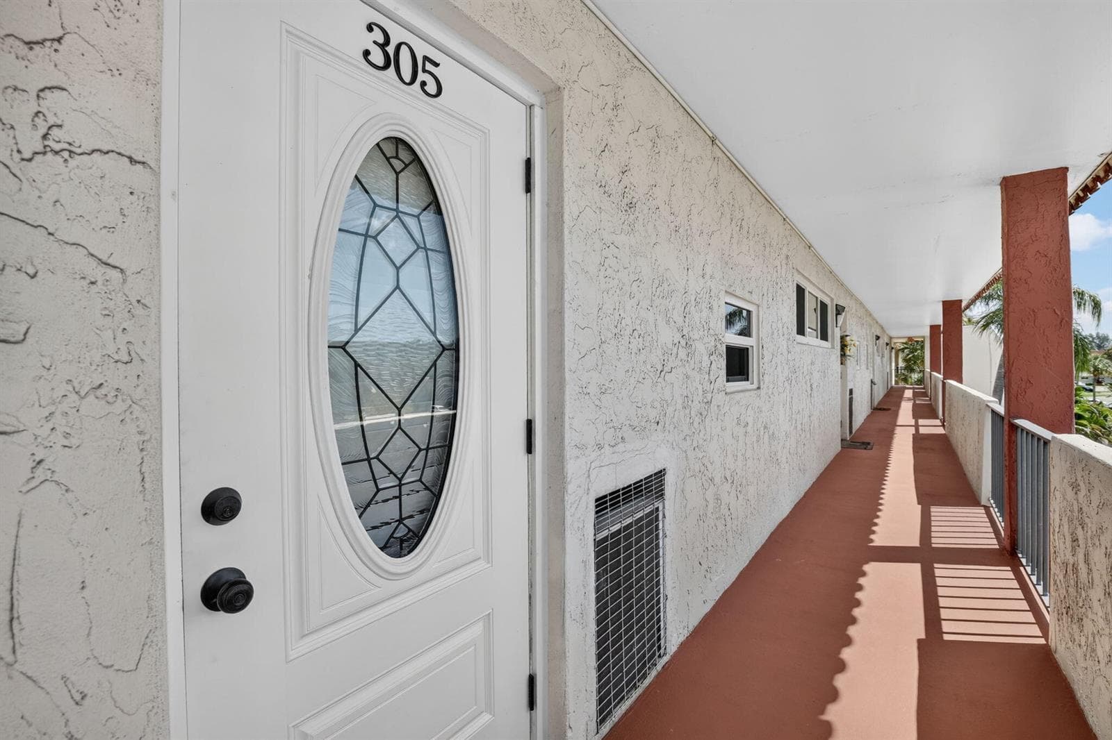 9923 S Hollybrook Lake Drive # 305, Pembroke Pines FL 33025 photo 2