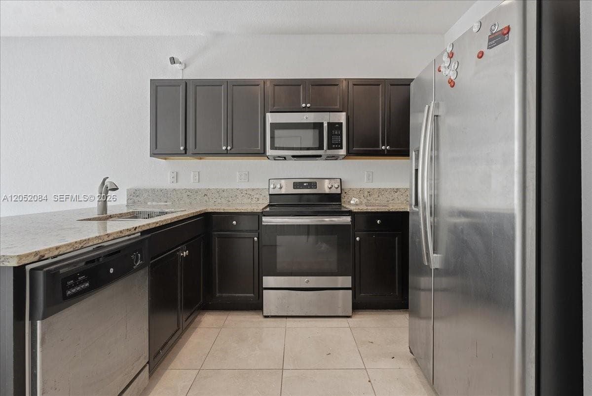 25171 SW 114th Ct, Homestead FL 33032 photo 4