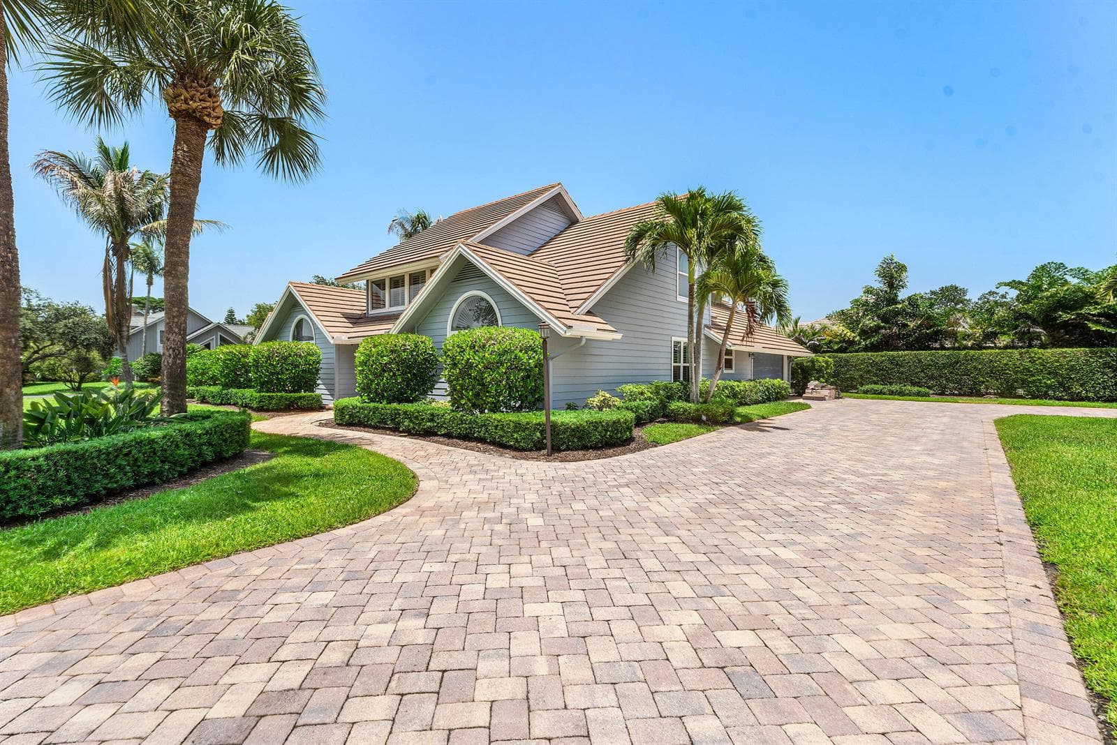 18770 SE River Ridge Road, Jupiter FL 33469 photo 2