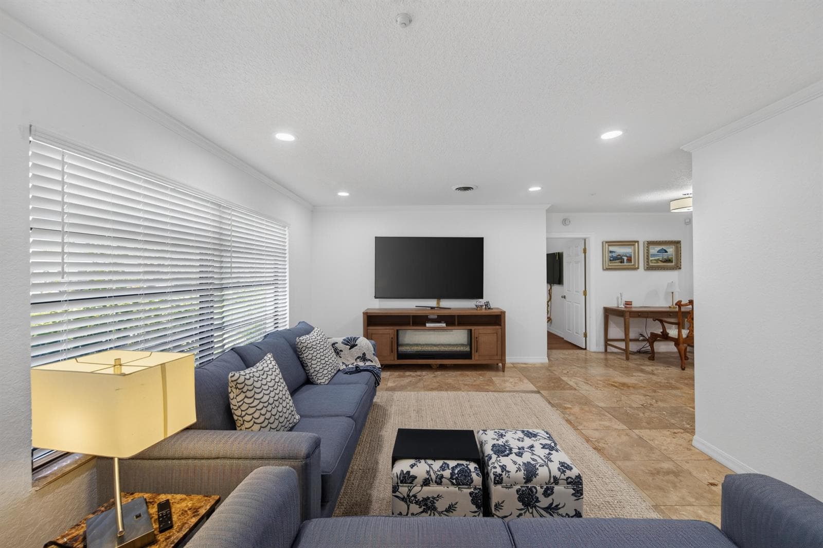 4431 NE 28th Avenue, Lighthouse Point FL 33064
