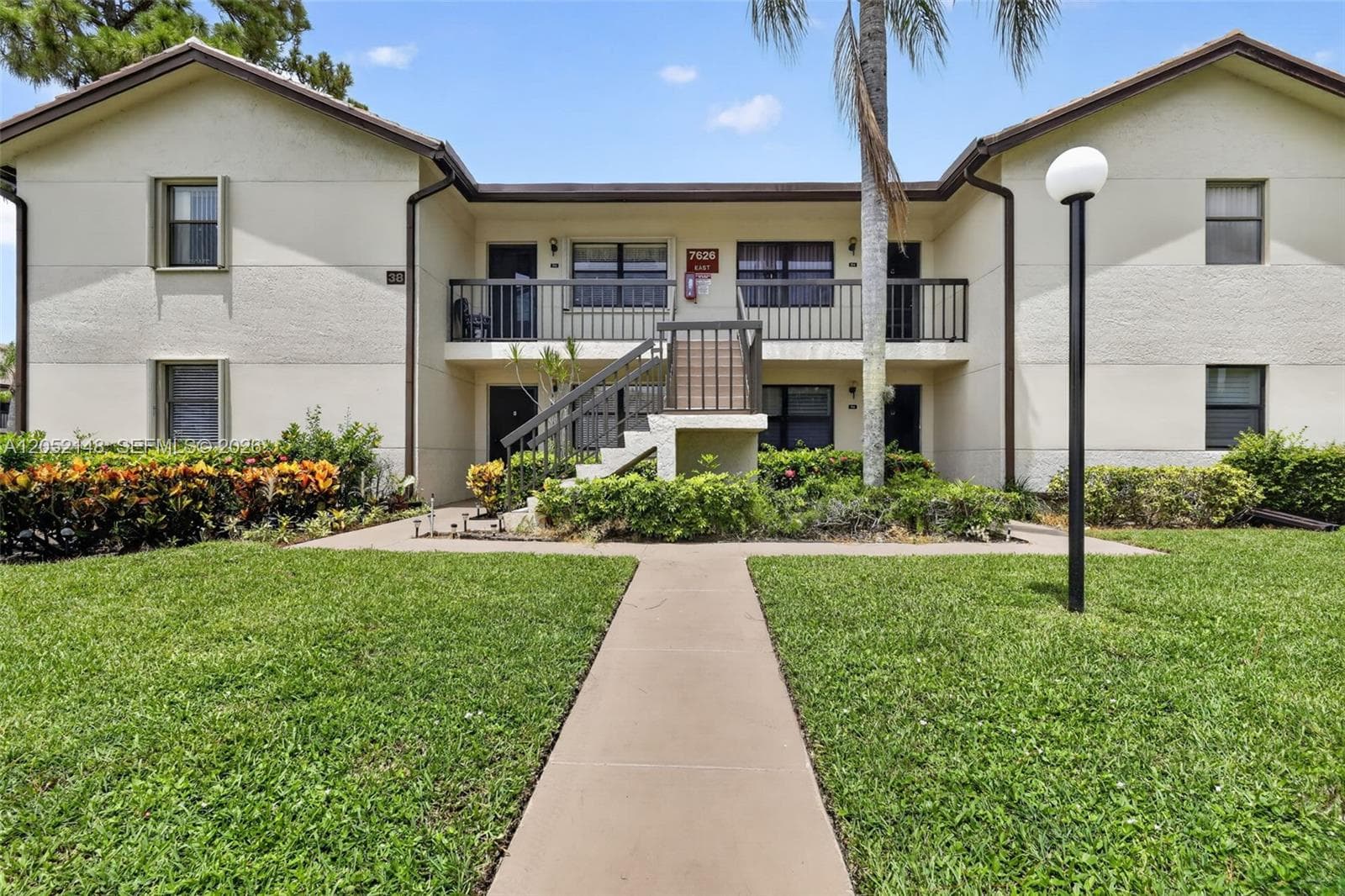 7626 Tahiti Ln # 204, Lake Worth FL 33467