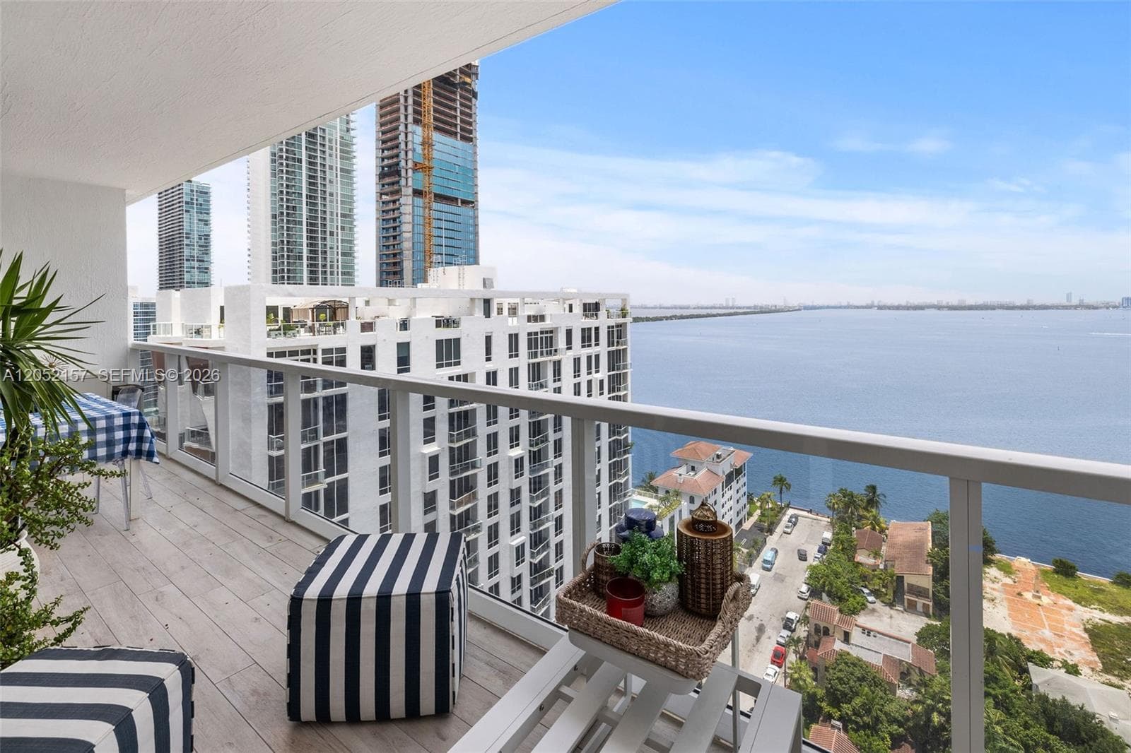 600 NE 27th St # 2202, Miami FL 33137 photo 4