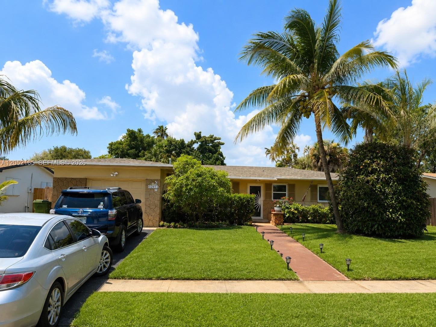 8291 NW 17th Ct, Pembroke Pines FL 33024