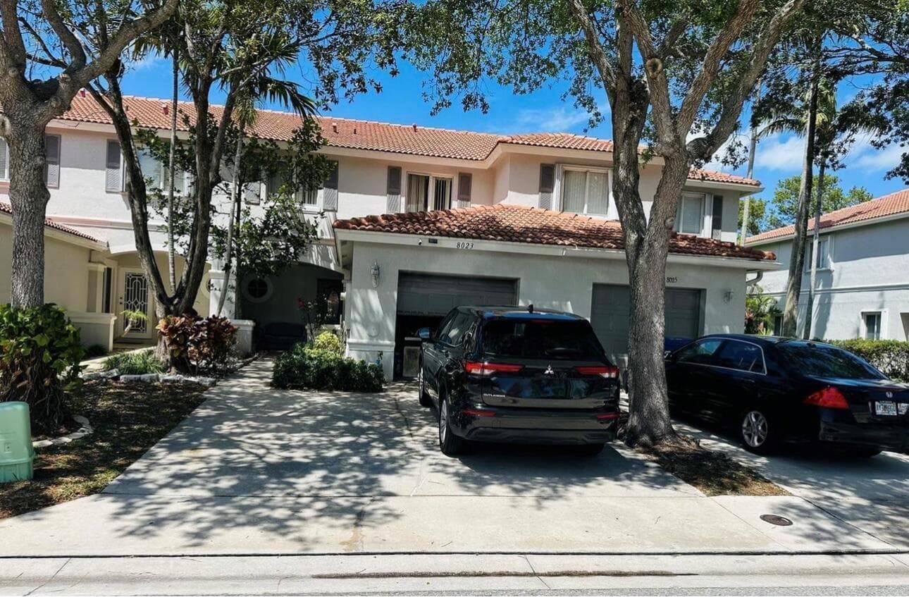 8023 Big Pine Way, Riviera Beach FL 33407 photo 4