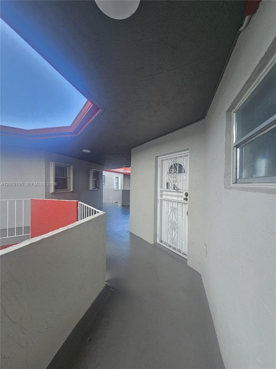 1750 W 46th St # 518, Hialeah FL 33012 photo 2