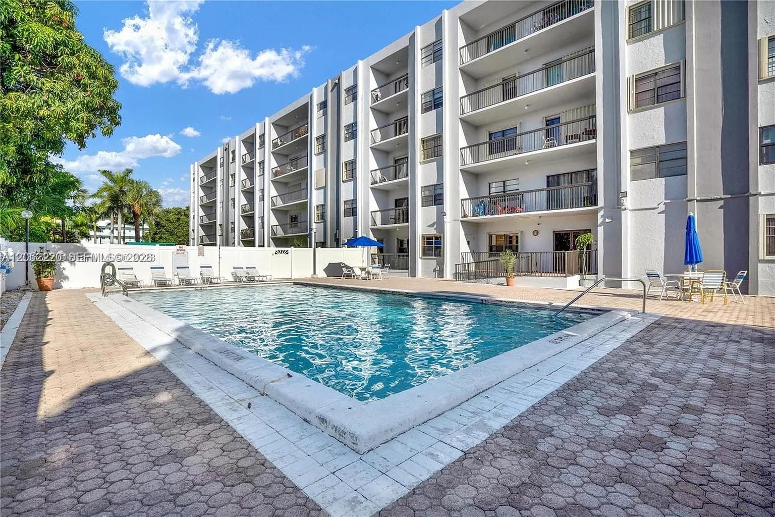 1301 NE 7th # 405, Hallandale Beach FL 33009 photo 5