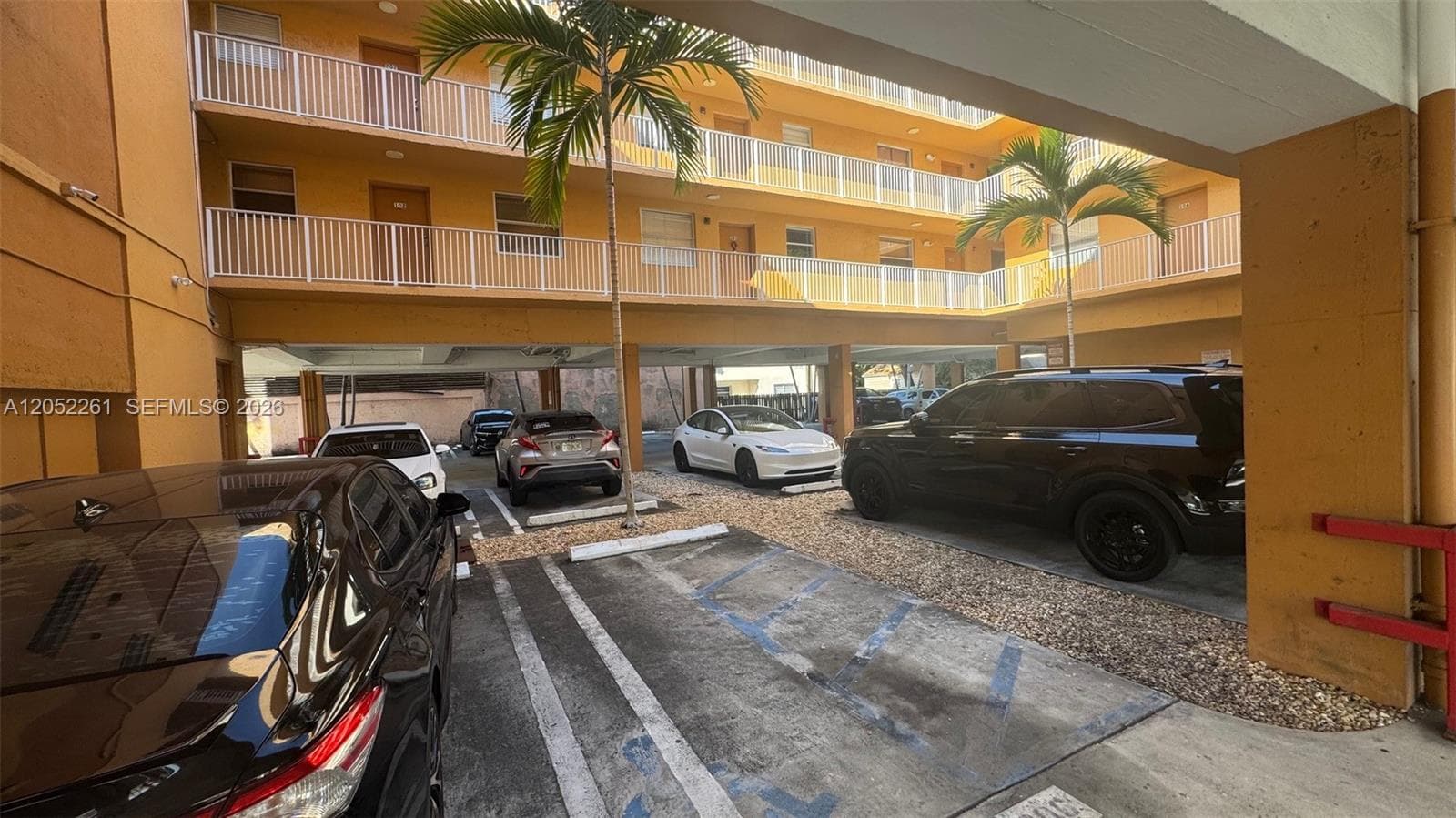 2441 SW 31st Ave # 303, Miami FL 33145 photo 2