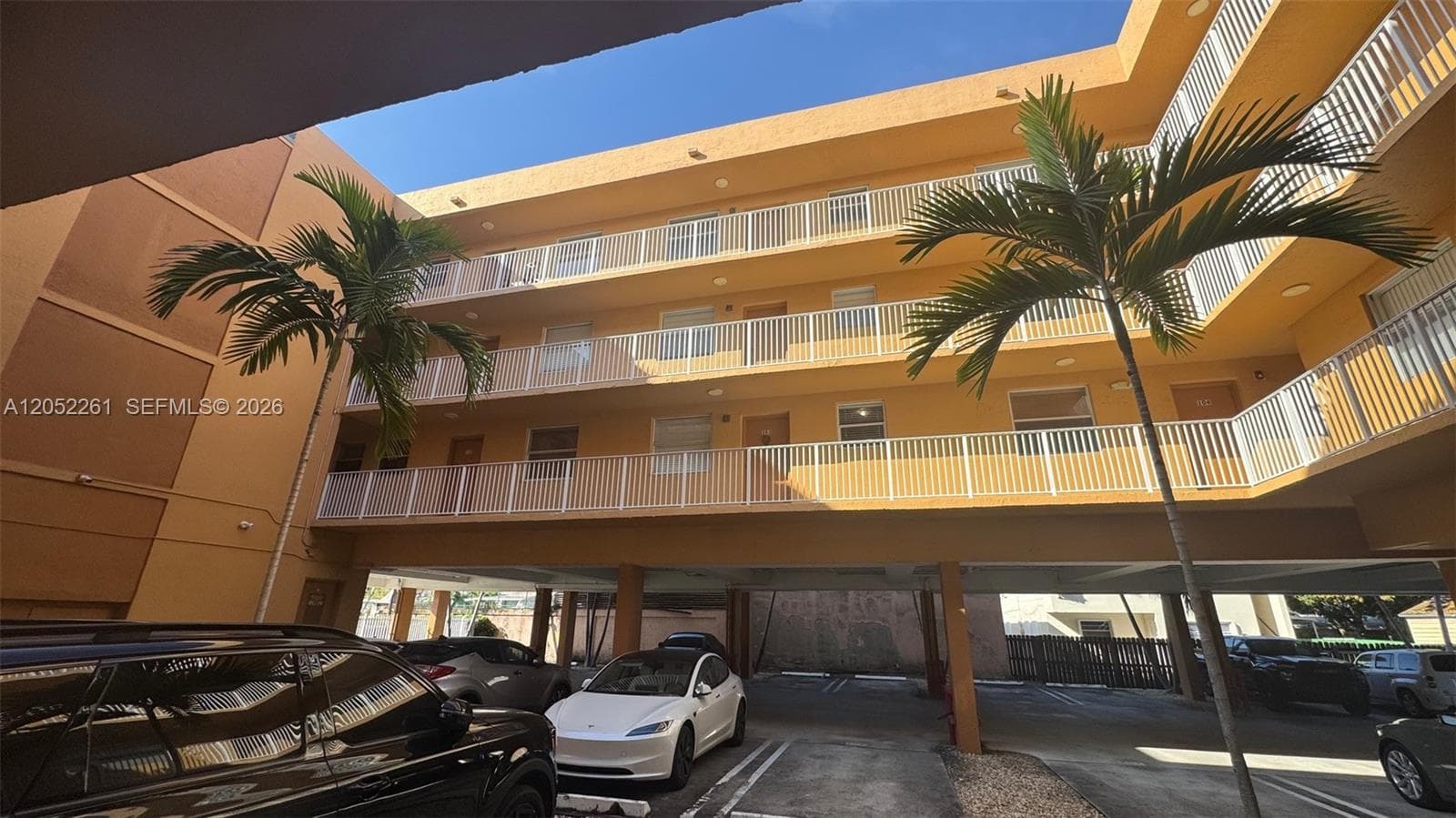 2441 SW 31st Ave # 303, Miami FL 33145 photo 3