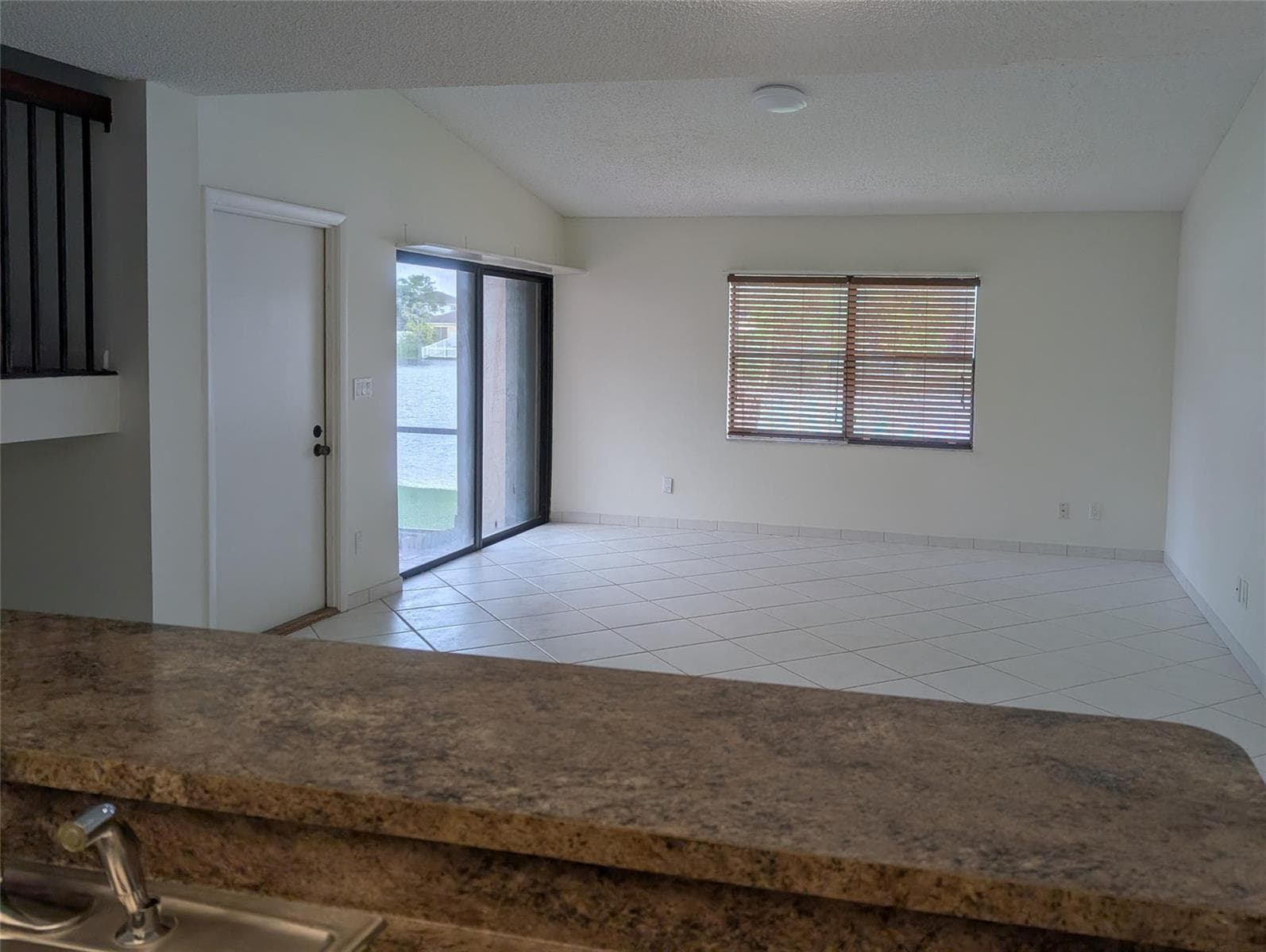 1061 NW 122nd Terrace, Pembroke Pines FL 33026 photo 5