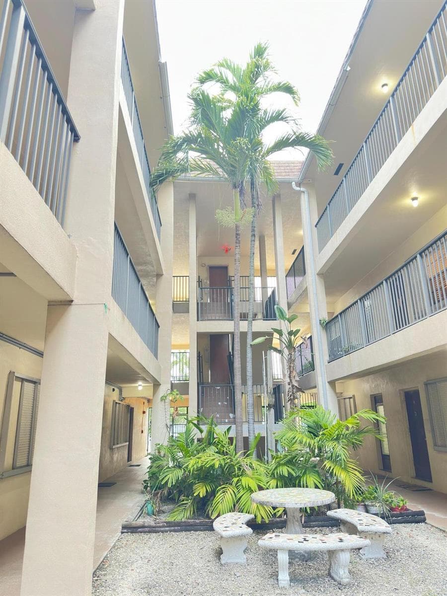 348 S Federal Highway # 10, Dania Beach FL 33004 photo 2