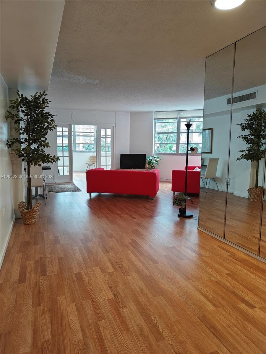 825 Brickell Bay Dr # 350, Miami FL 33131 photo 2