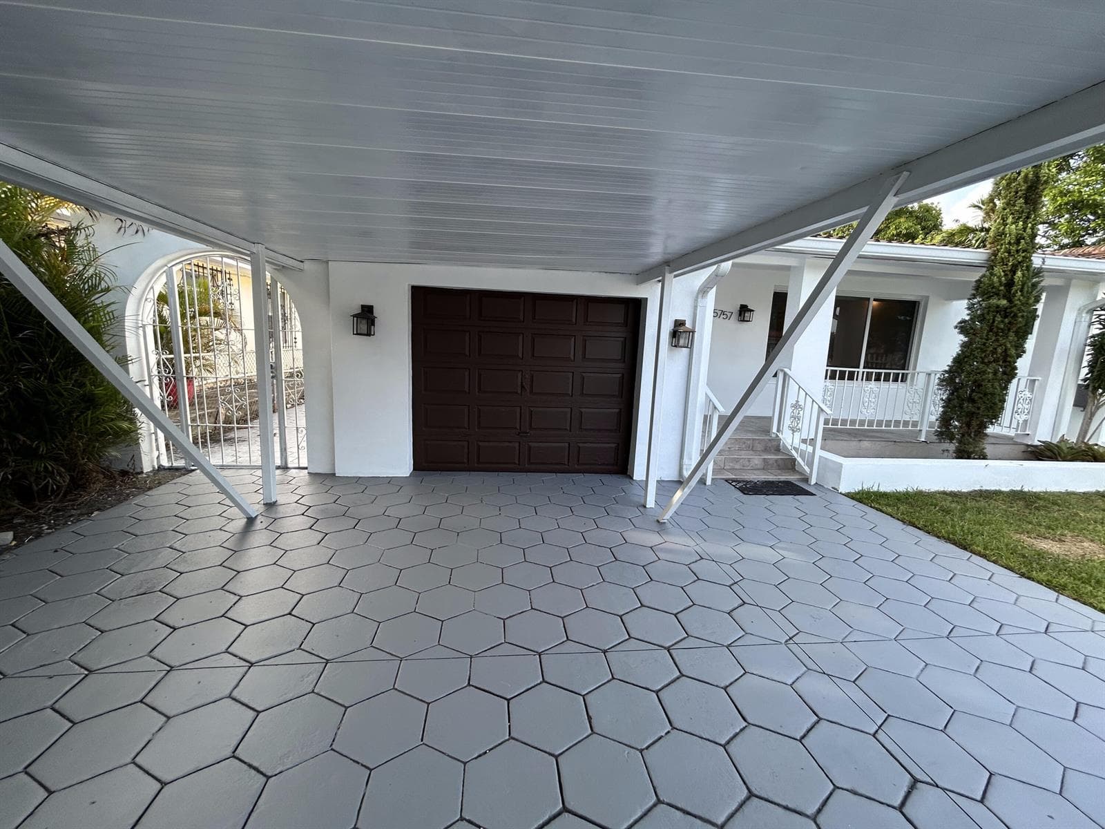 5757 SW 3rd Street, Miami FL 33144 photo 5