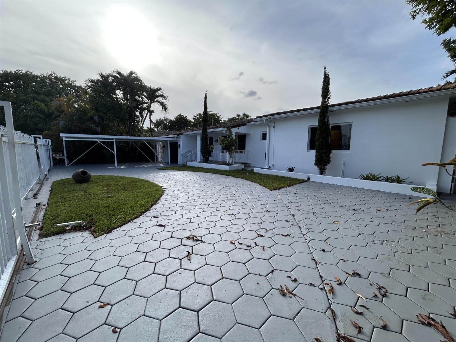 5757 SW 3rd Street, Miami FL 33144 photo 4
