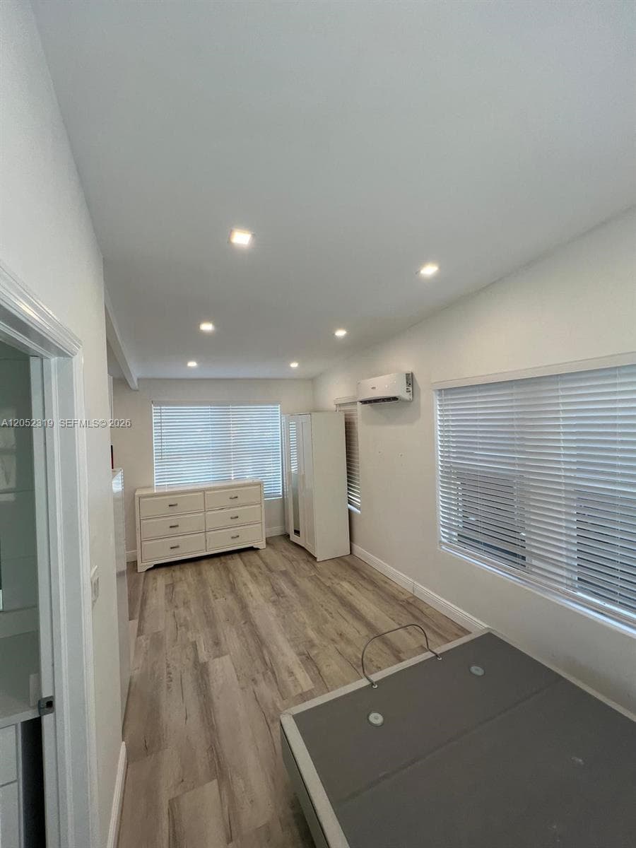 1612 Harrison St # 11, Hollywood, FL 33020 photo 5