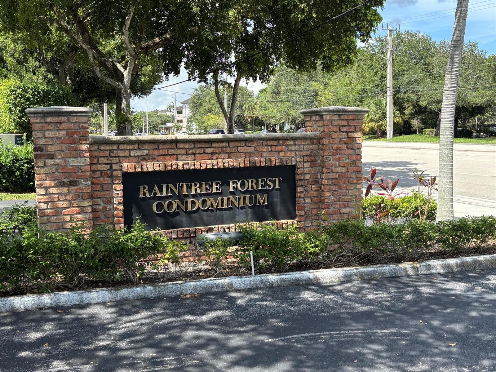 301 N Pine Island Road # 105, Plantation FL 33324