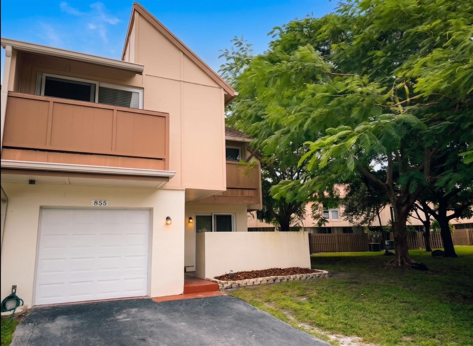 855 NW 80th Way # 6, Plantation FL 33324