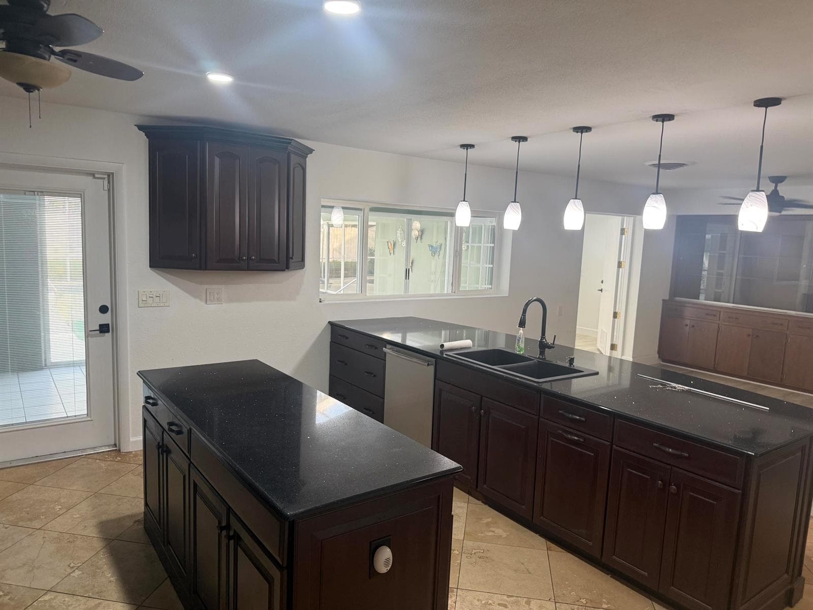 5314 Kenyon Road, Orlando FL 32810 photo 2
