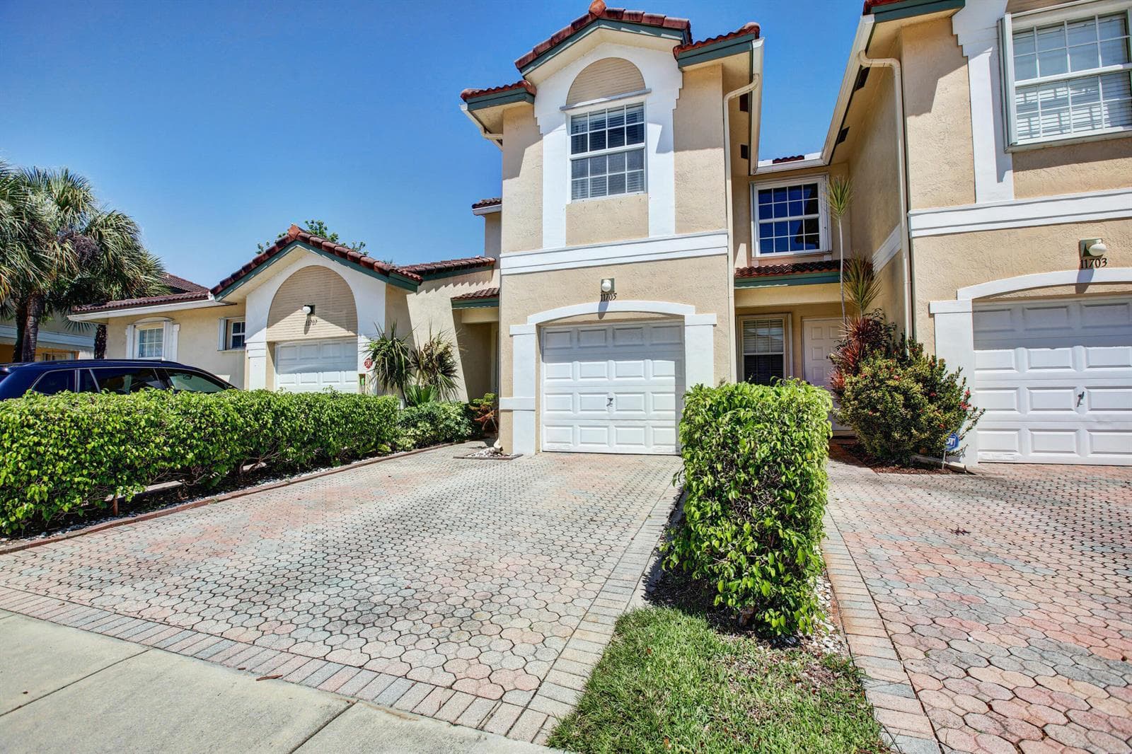 11705 NW 47th Drive, Coral Springs FL 33076 photo 4