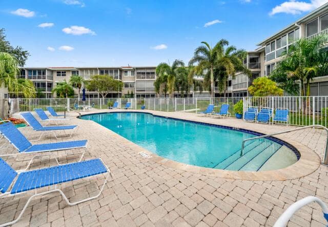 900 SW 12th Street # 206, Fort Lauderdale FL 33312