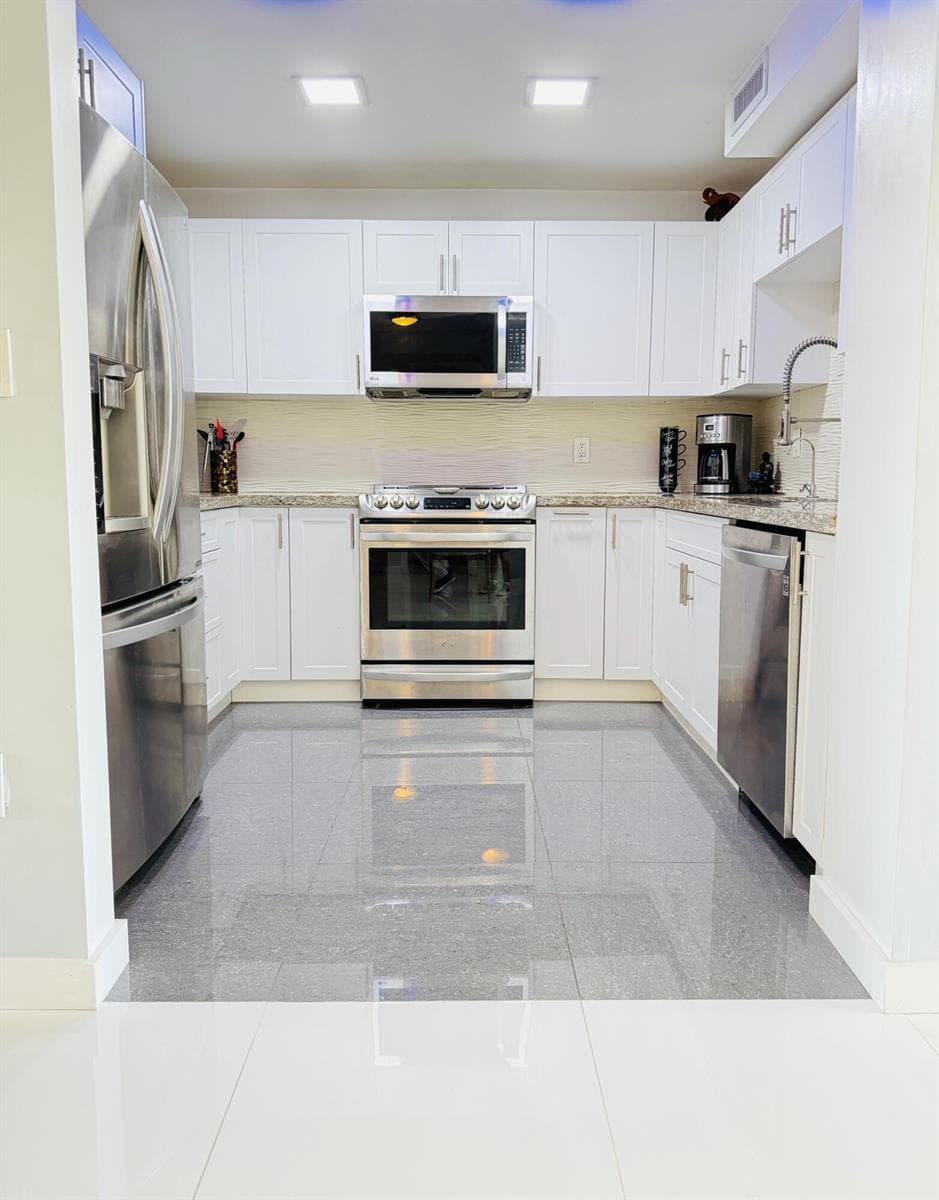 4164 Inverrary Drive # 404, Lauderhill FL 33319 photo 5