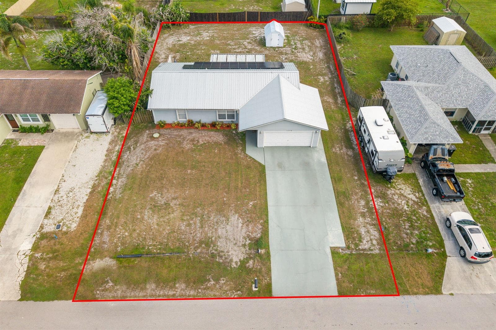 1098 SW Janette Avenue, Port St. Lucie FL 34953 photo 2
