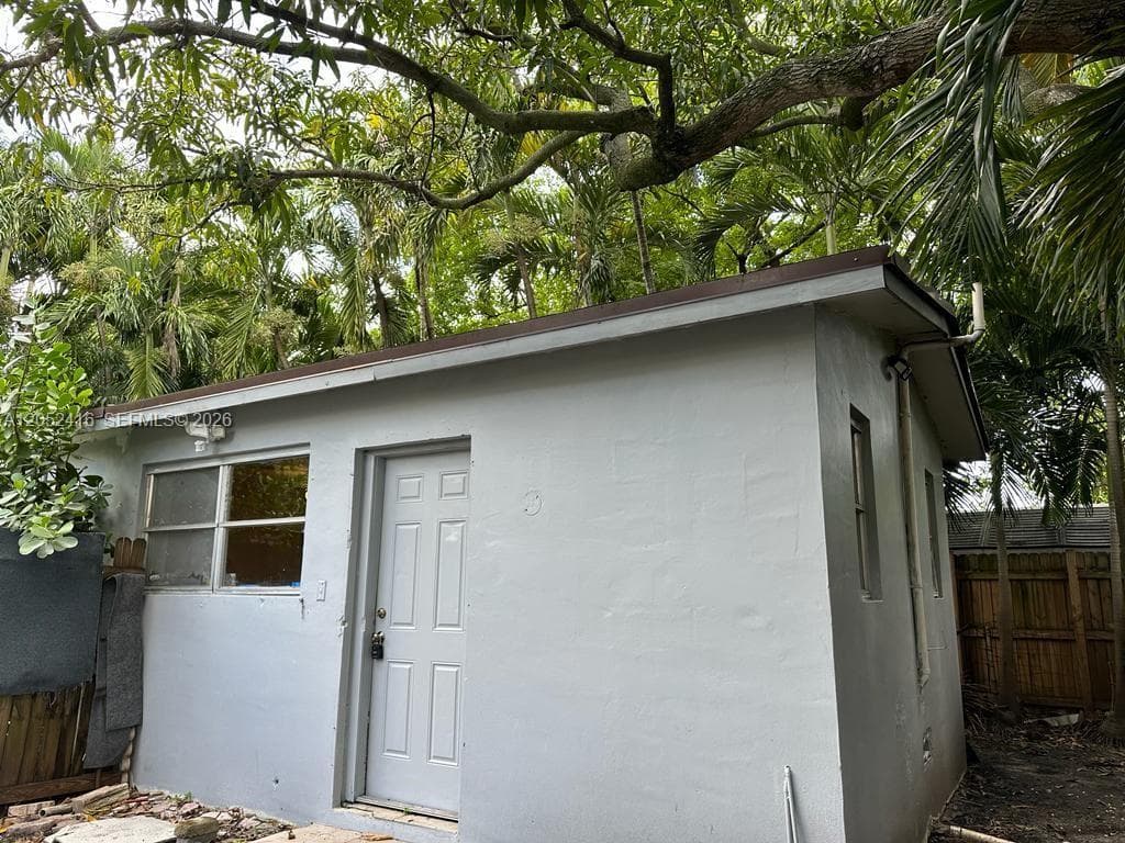 13845 NW 6th Ave # B, North Miami FL 33168