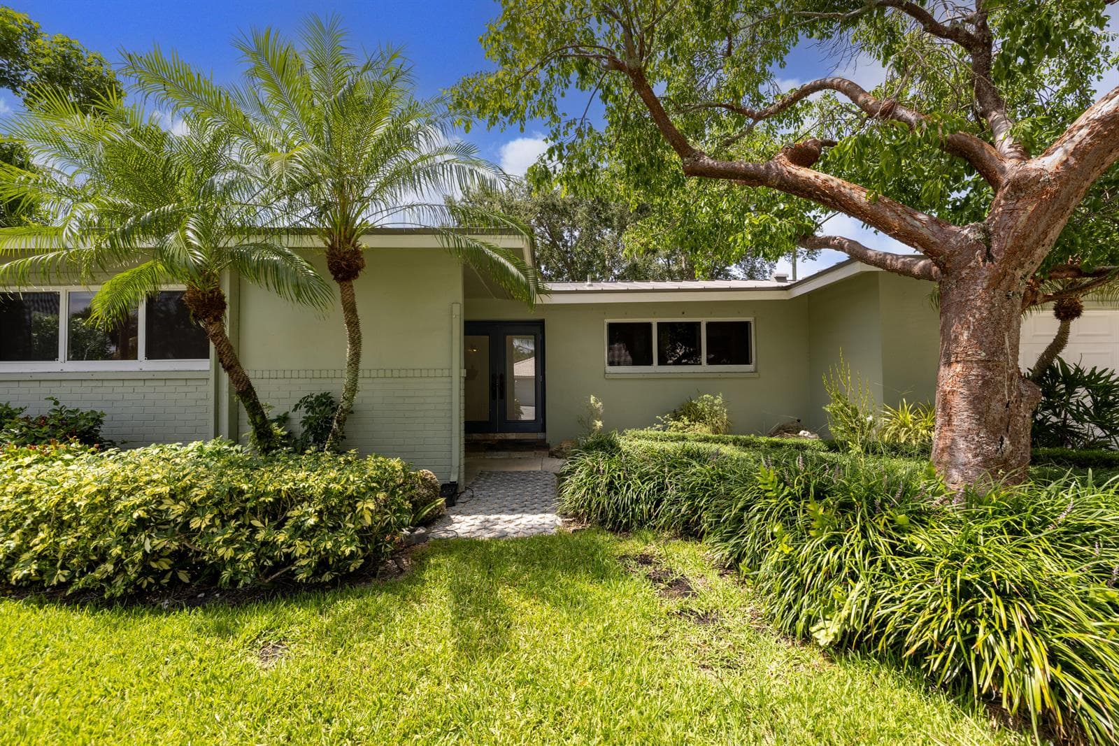 1002 SW 1st Street, Boca Raton FL 33486 photo 4