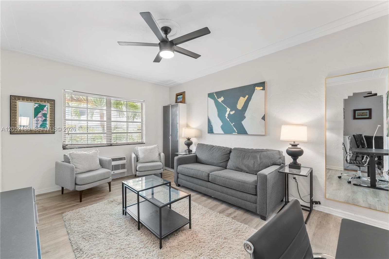 819 Meridian Ave # 5, Miami Beach FL 33139 photo 2
